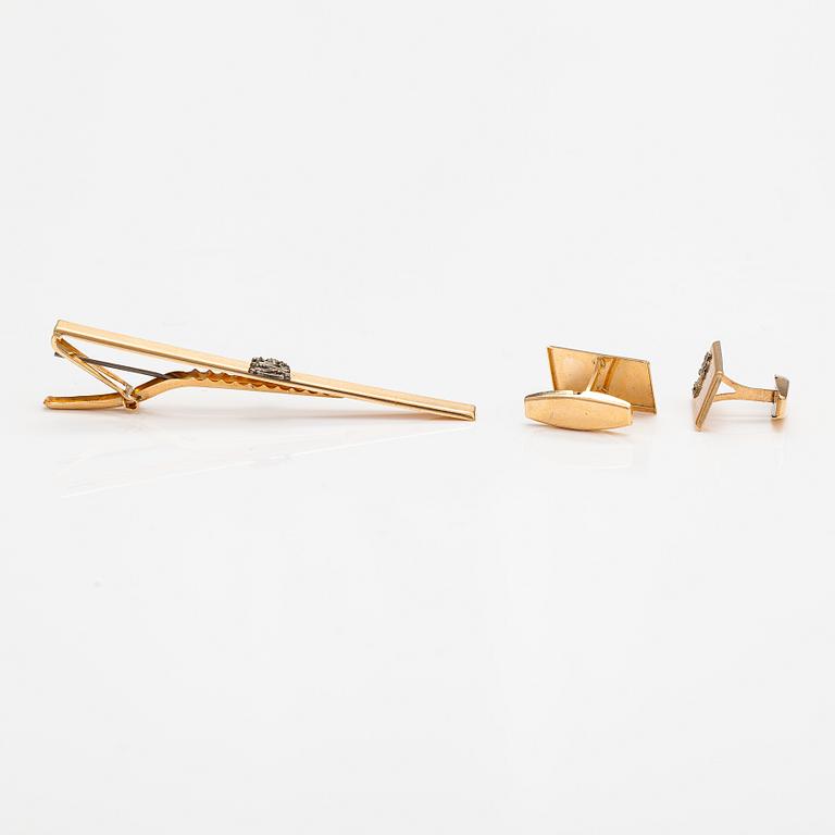 A tie pin and a pair of cufflinks made of 14K gold. Risto Orell, Vaasa.