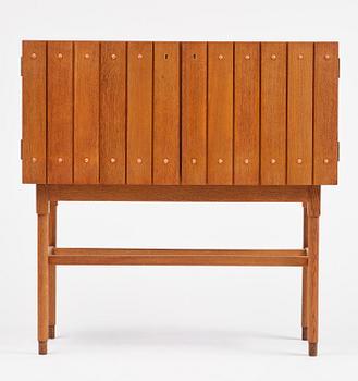 Scandinavian Modern, a rare bar cabinet model 166, Eidsfjord Møbelfabrikk, Norway, 1950s.