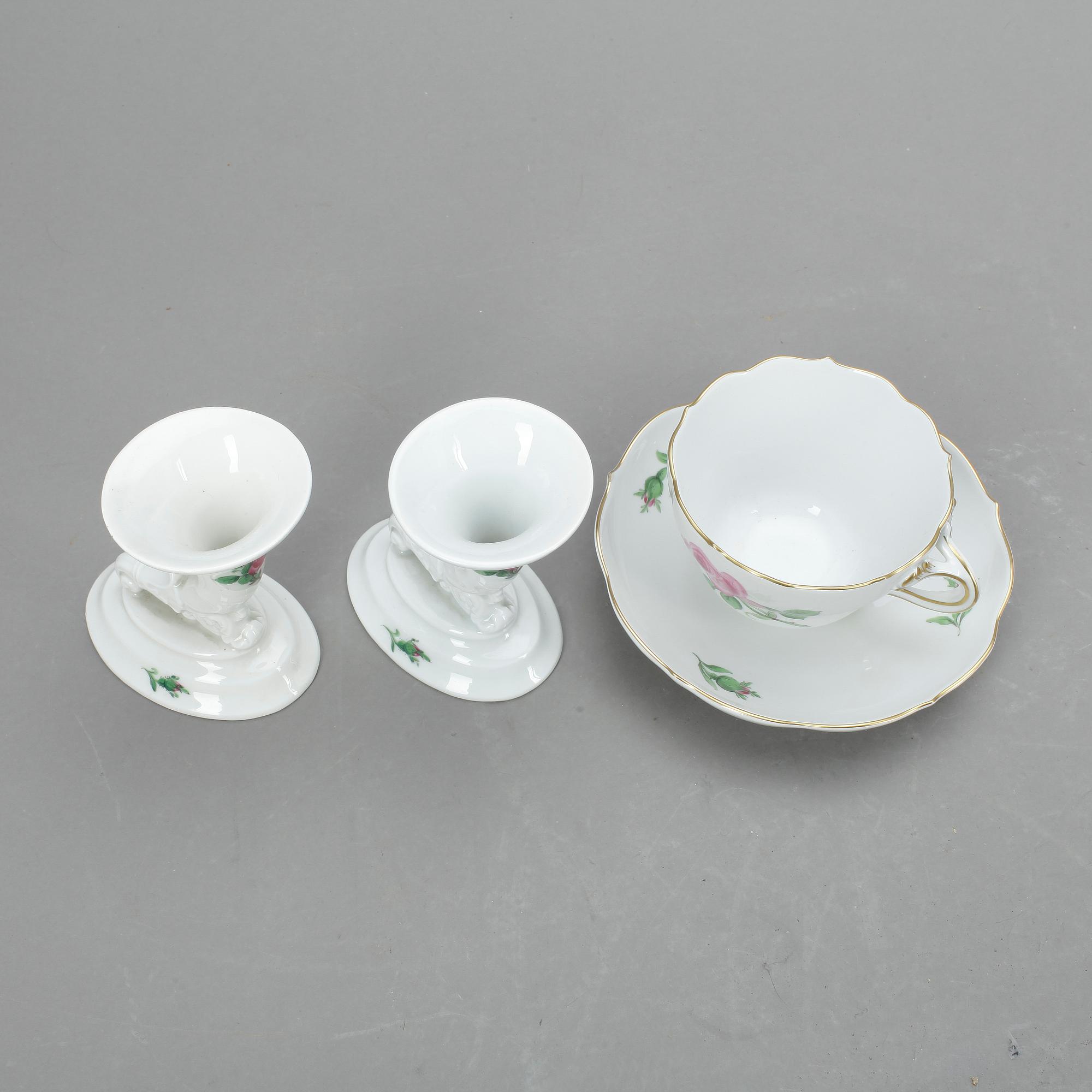 TEKOPPAR samt LJUSSTAKAR, 8 +2, porslin, Meissen, Tyskland, 1900-tal.