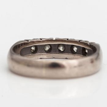 SORMUS, 14K kultaa, timantteja n. 0.50 ct yht. Mallikoru, Helsinki 2006.