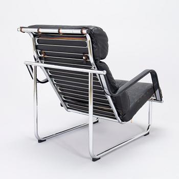 Yrjö Kukkapuro, a late 20th century 'Remmi' armchair for Avarte.
