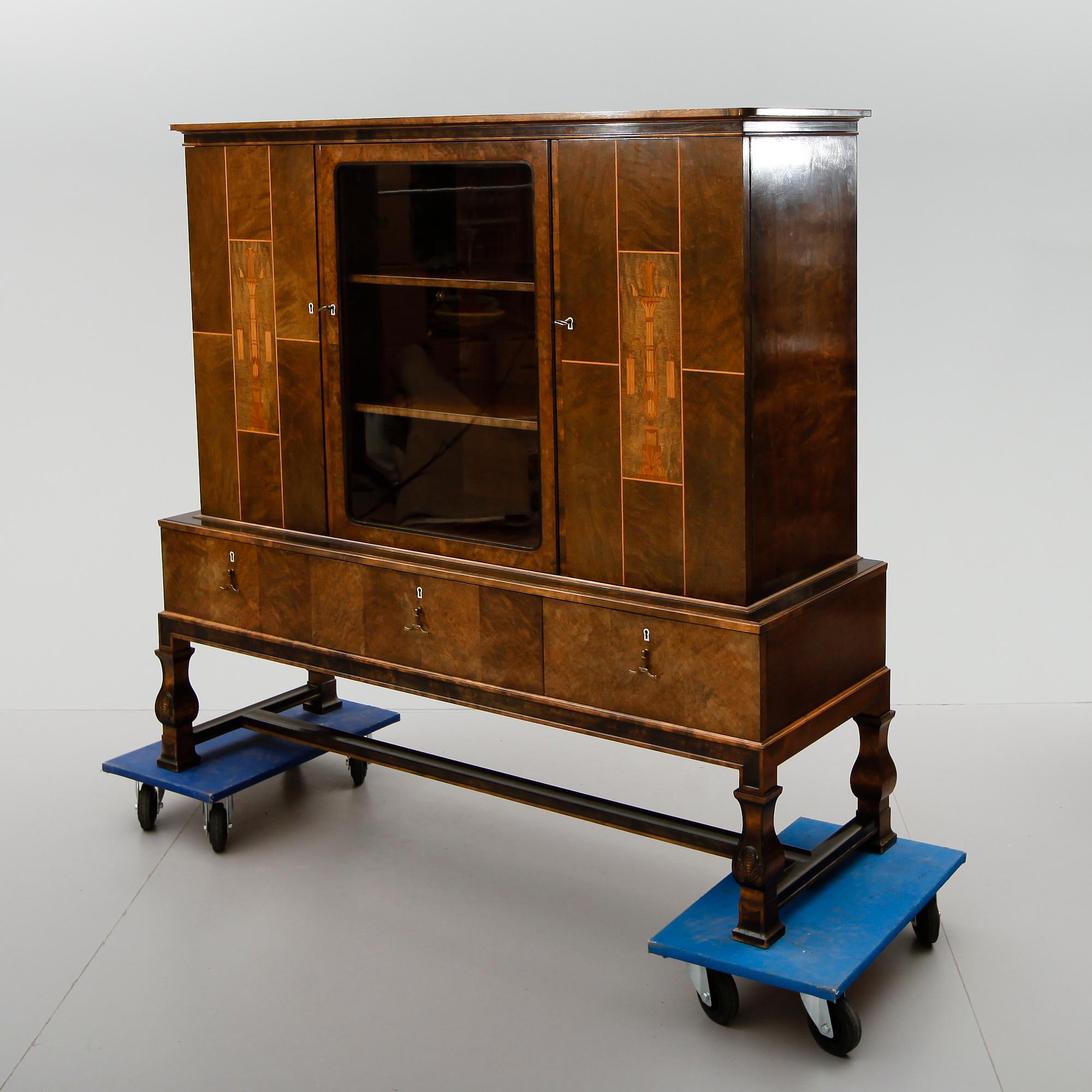 SKÅP, art déco, 1900-talets första hälft.