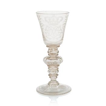Viinilasi, kuninkaallinen monogrammi, Kungsholms Glasbruk, 1700-luku, Ruotsi.
