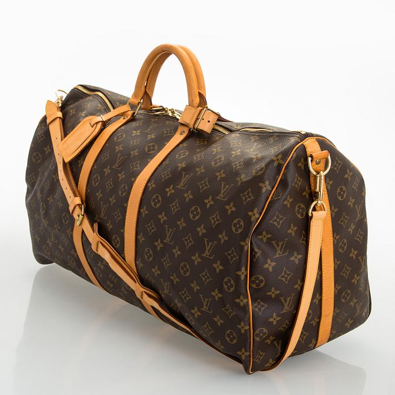 Louis Vuitton, a Monogram Canvas 'Keepall 60 Bandoulière' weekend bag.