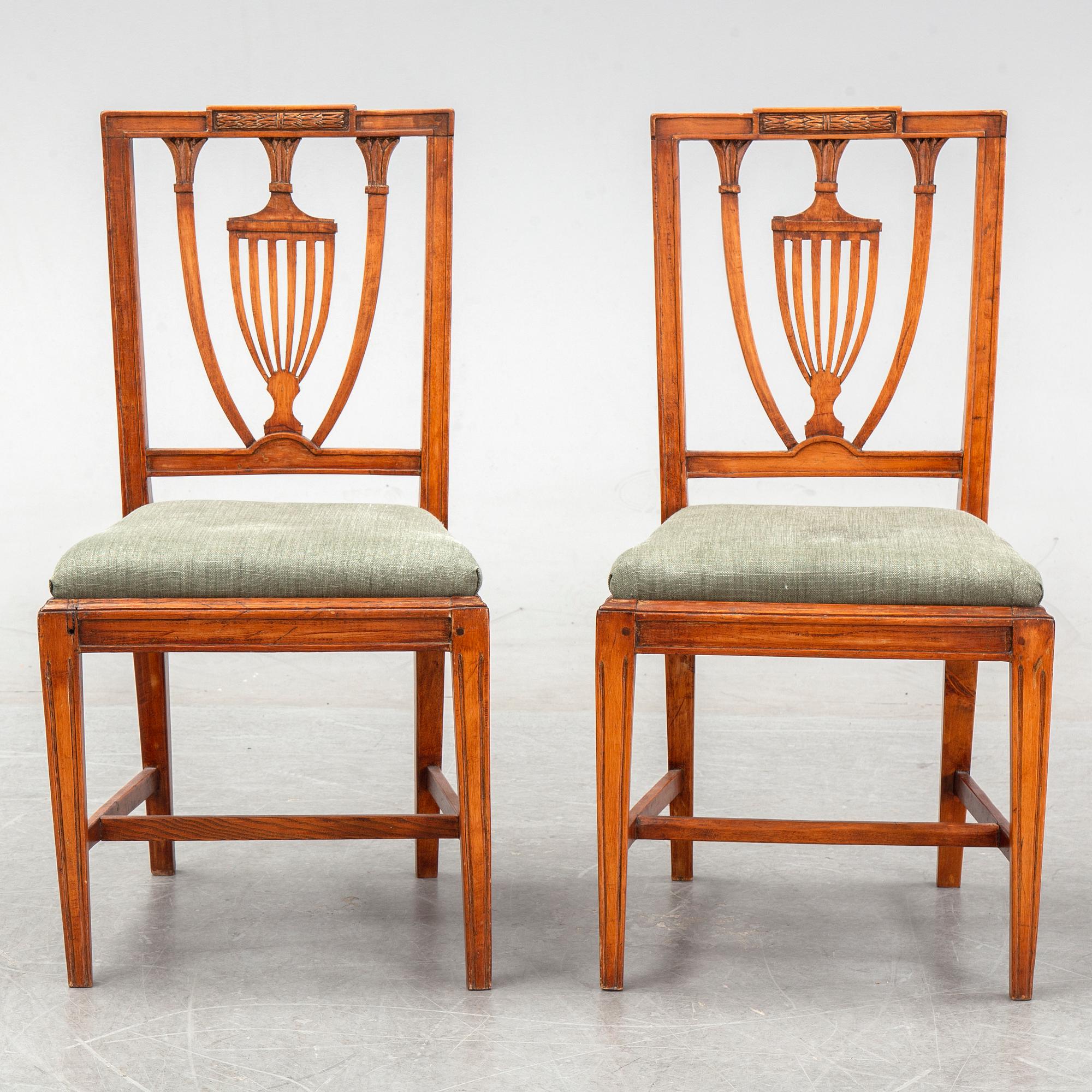 A pair of late Gustavian chairs by Johan Melchior Lundberg, ca 1800.