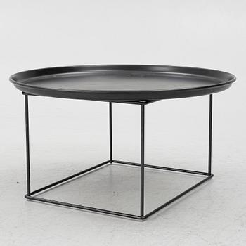 Patricia Urquiola, coffee table, "Fat-Fat", B&B Italia Maxalto, 2012.