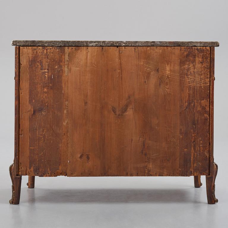 A Gustavian late 18th century commode attributed to J Hultsten (master in Stockholm 1773-1794).