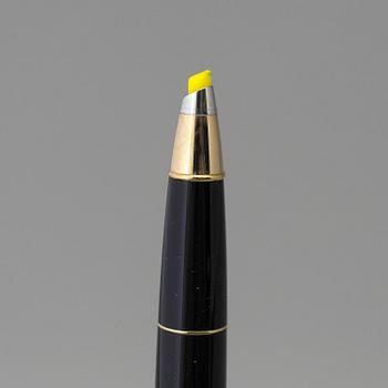 A Montblanc highlighter document pen.