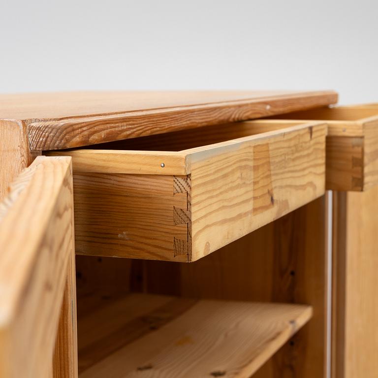 Göran Malmvall, a cabinet, mid-20th Century.