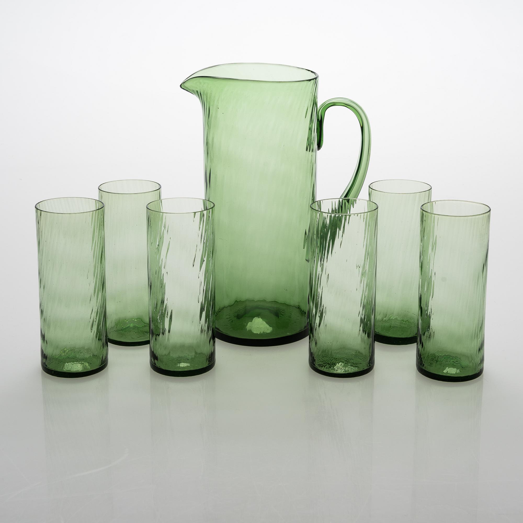 Nanny Still, A 'Neptuna' pitcer with six glasses for Riihimäen