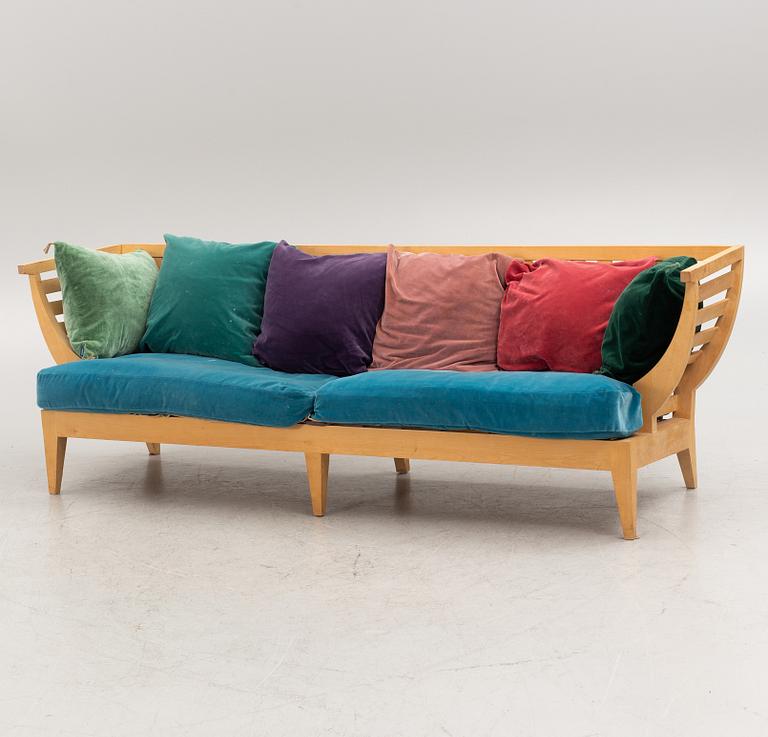 Nirvan Richter, soffa, "Träsoffa", Norrgavel.
