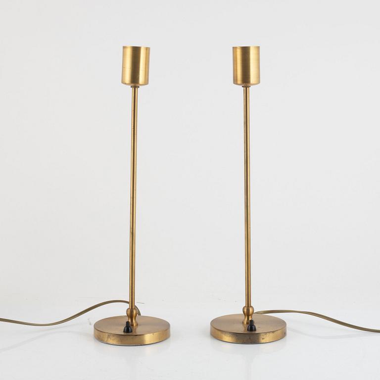 Josef Frank, a pair of model '2332' table lamps, Firma Svenskt Tenn.