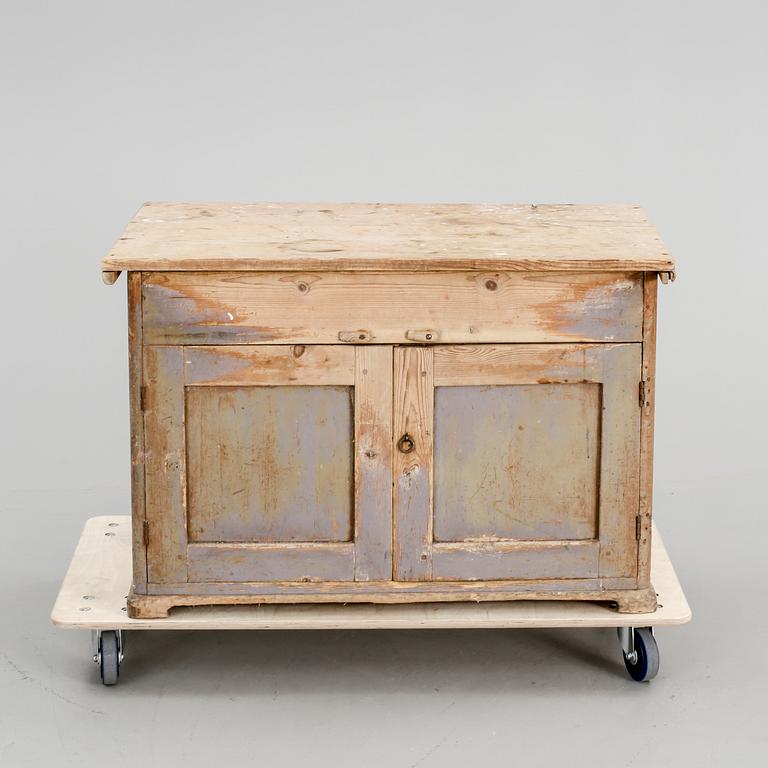 SKÄNK/DISKBÄNK, 1800-tal.