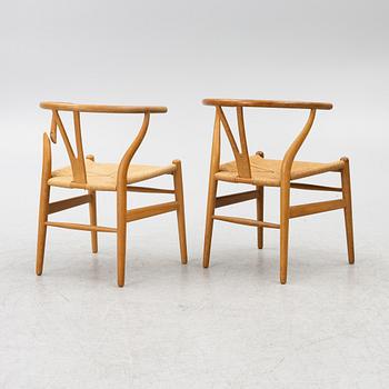 Hans J. Wegner, stolar, ett par, modell CH24 "Y-stolen", Carl Hansen & Son, Odense, Danmark.