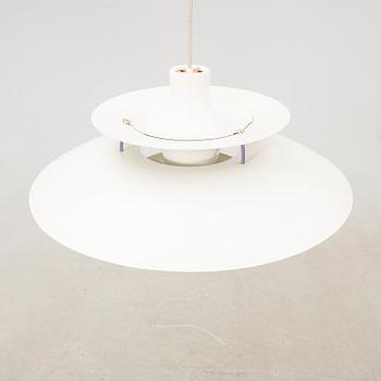 Poul Henningsen,.