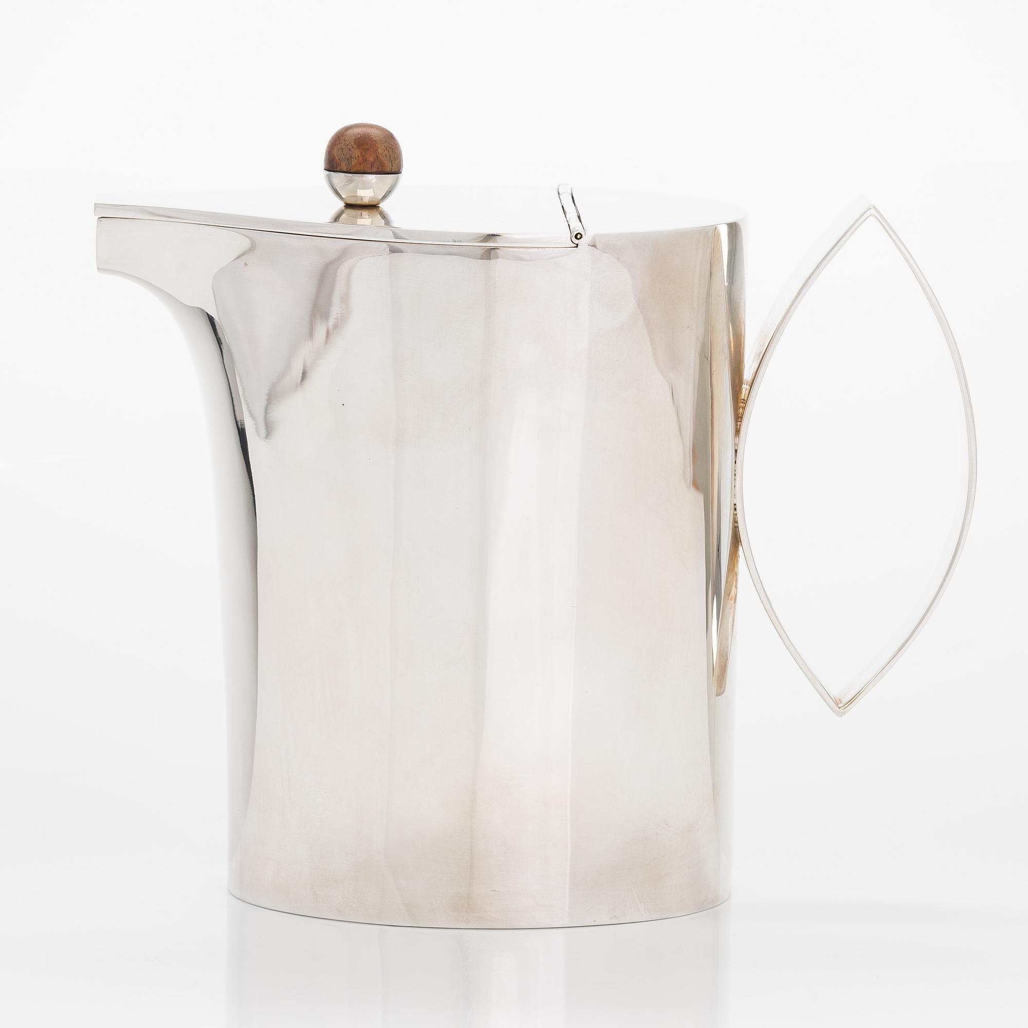 Pekka Piekäinen, kaffekanna, sterlingsilver, Auran Kultaseppä, Åbo 1990.