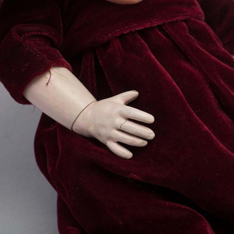 A porcelain doll, Jullien Jeune, France, late 19th century.