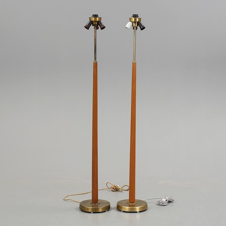 GOLVLAMPOR, ett par, Hans Bergström, Ateljé Lyktan, 1900-talets andra hälft.