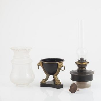 A table kerosene lamp, Empire style, early 20th century.