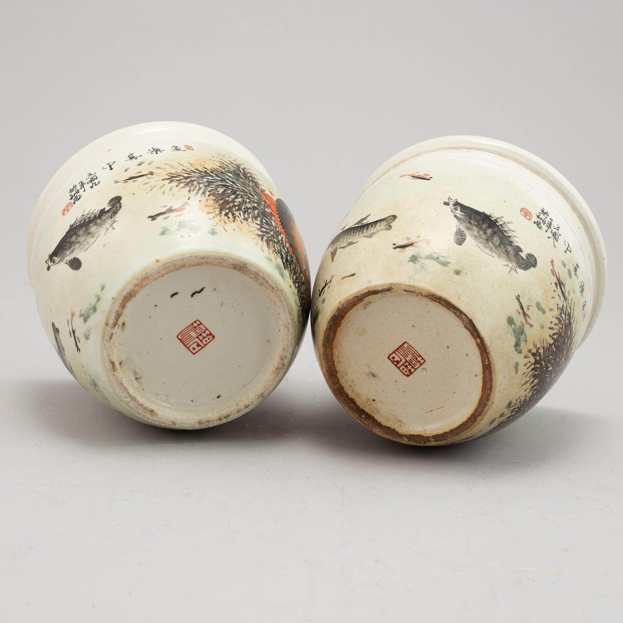 A group of four Chinese and Japanese porcelain flower pots, 20th century.
