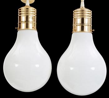 TAKLAMPA, 2st, 1960/70-tal. Höjd ca40cm.