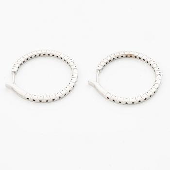 Earrings 18K white gold with brilliant-cut diamonds.