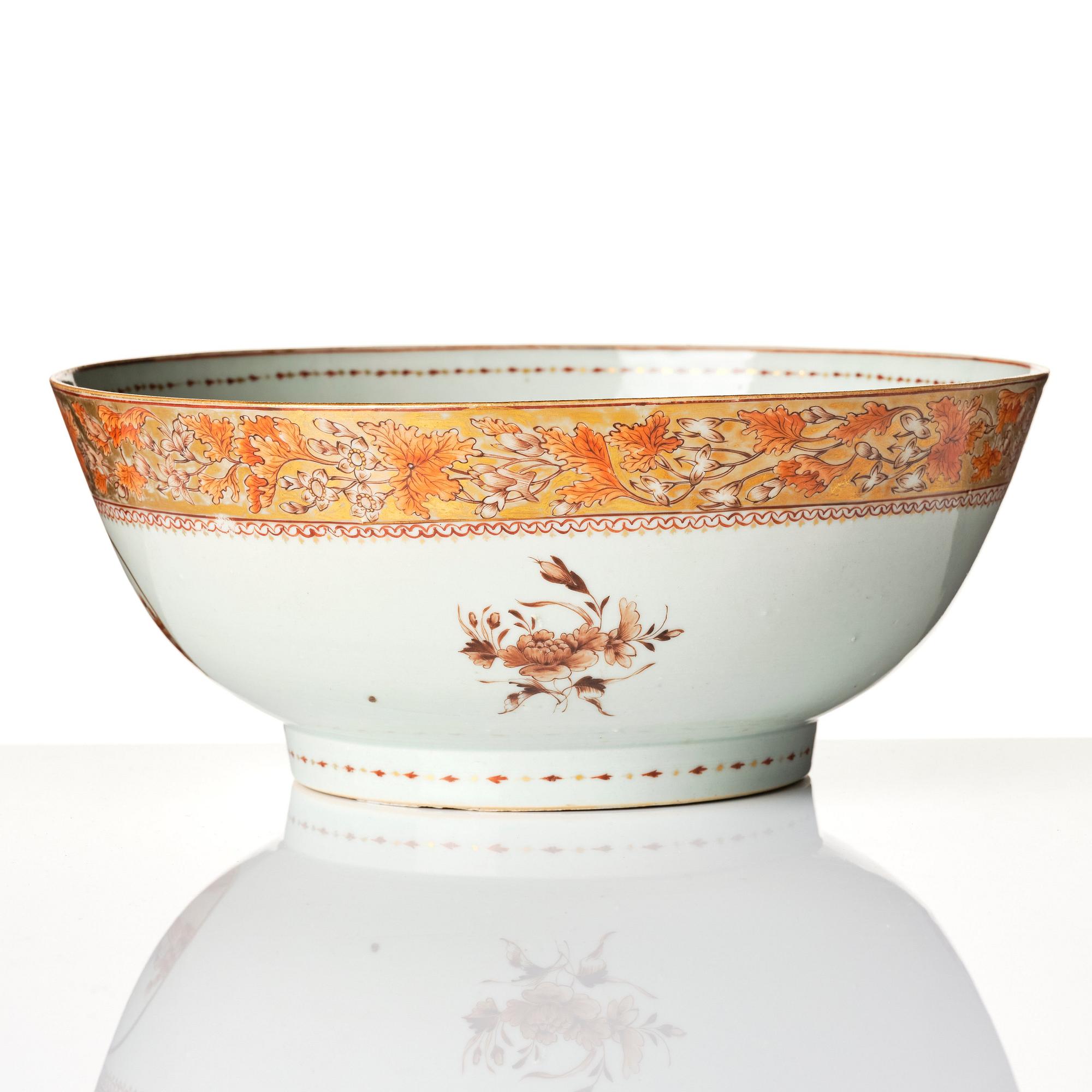 A 'European Subject' punch bowl, Qing dynasty, Jiaqing (1796-1820).