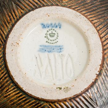 AXEL SALTO, a stonware bowl signed Salto, Royal Copenhagen.