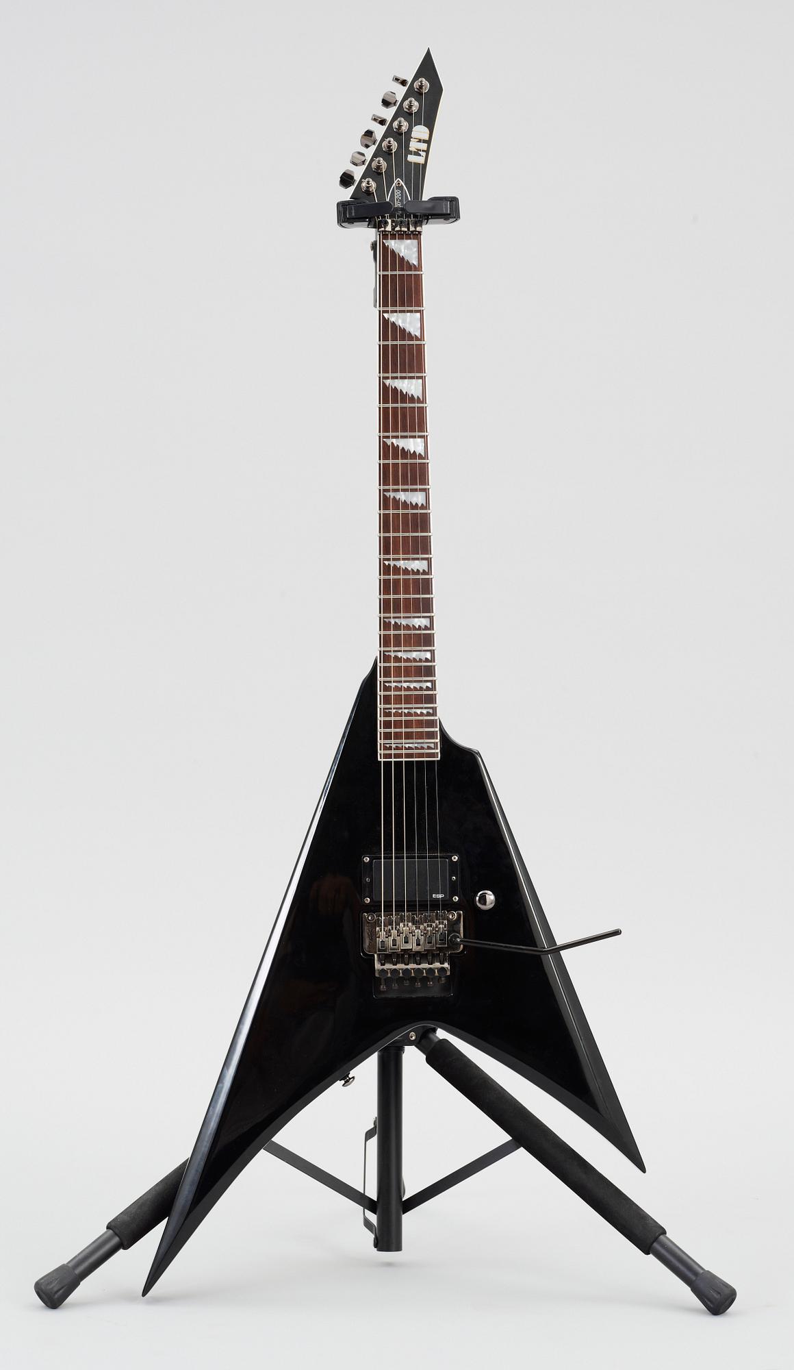 ELGITARR, Alexis - 200 LTD, 2000-tal.