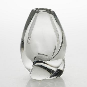 Gunnel Nyman, A glass vase, modell 'GN 35', signed G. Nyman Nuutajärvi Notsjö -51.