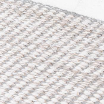 Rug, flat weave, 'Osaka Chevron', Minotti, Italy, approximately 282 x 225 cm.