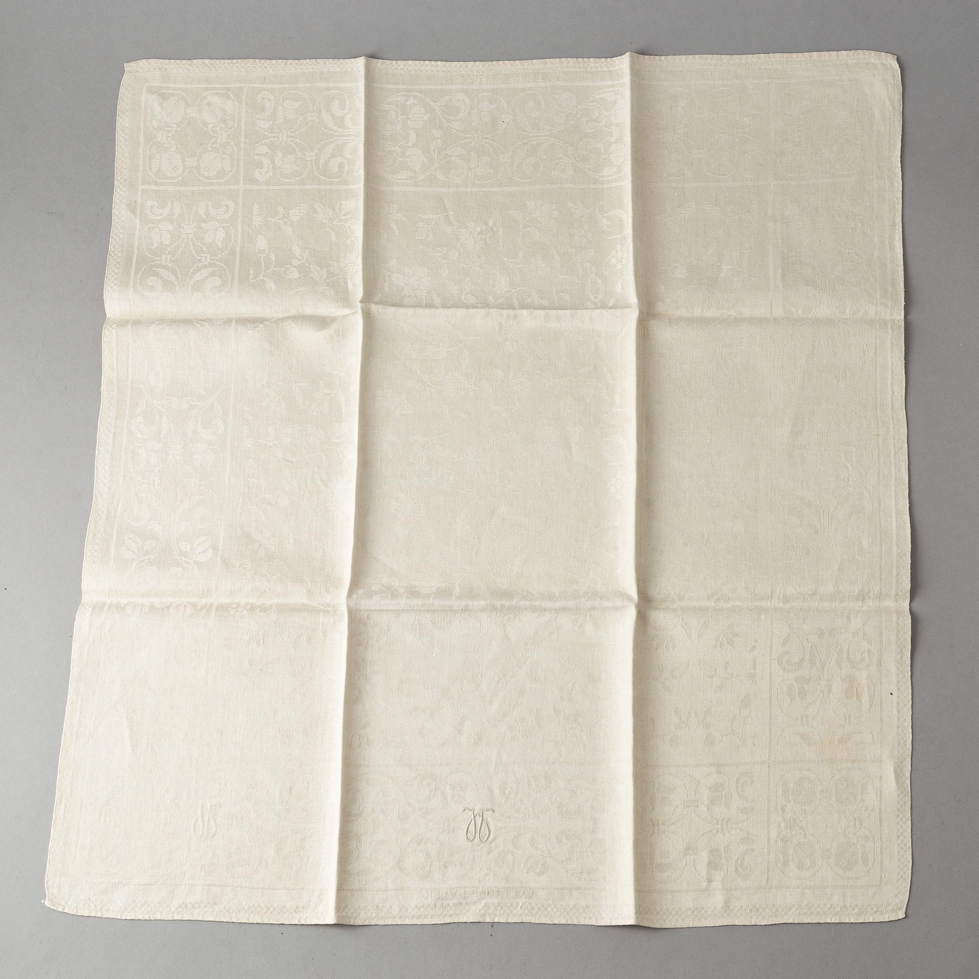 Napkins, 12 pcs., linen damask, "Småblommor", signed C.W. T:tORP SVERIGE.