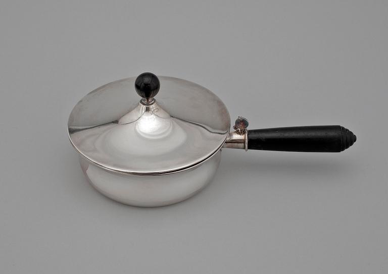 KAROTT MED LOCK, silver, GAB Stockholm 1938. Ca 416 g.