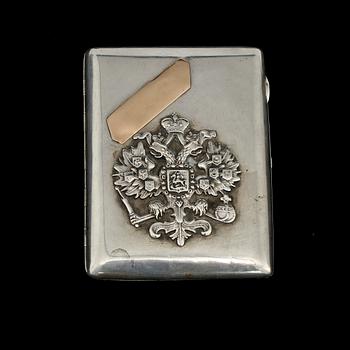 CIGARETTETUI, silver, Ivan Lebedkin, Moskva,  Ryssland, omkring sekelskiftet, 1800/1900. Vikt 183 g.