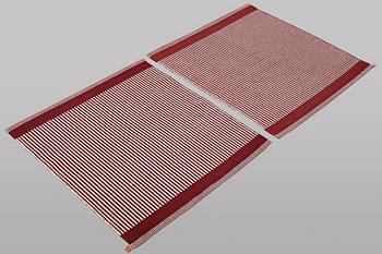 A pair of carpets, Kasthall, ca. 94 x 76 cm & ca. 94 x 86 cm.