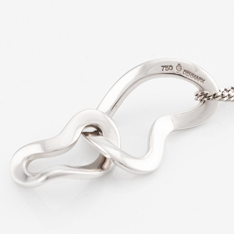 Georg Jensen pendant with chain in 18K white gold with round brilliant-cut diamonds.