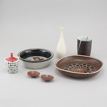 Seven stoneware and porcelain items from Rörstrand, third quarter of the 20th century.