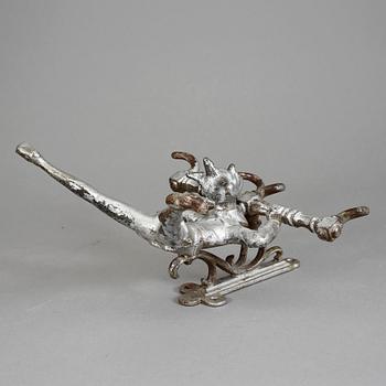 KLÄDHÄNGARE, gjutjärn, 1900-talets första hälft.