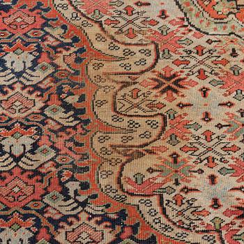 Rug, Mahal, Antique, West Persian 1880s. ca. 520 x 400 cm.