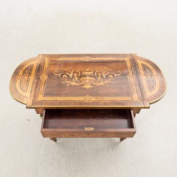 Table, Louis XVI style, 20th century.
