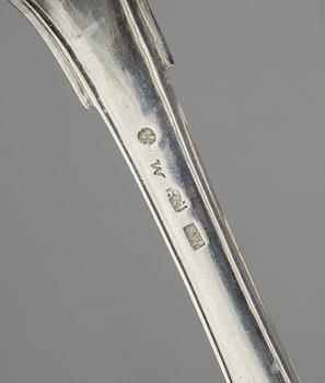 SKEDAR, 5st, silver, bla Alexander Magnus Lundström, Visby, 1843. Vikt ca 273g.
