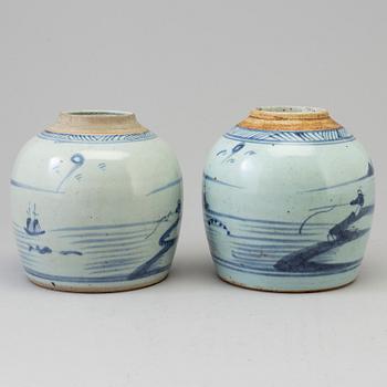 Two blue and white jars, Qing dynasty, 19th Century.