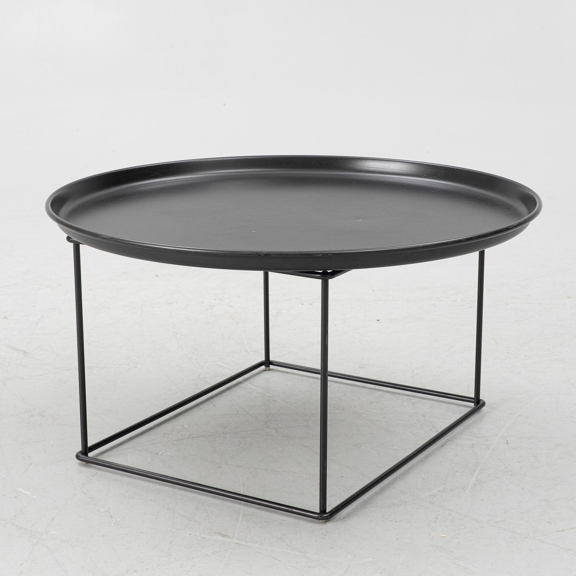 Patricia Urquiola, coffee table, "Fat-Fat", B&B Italia Maxalto, 2012.