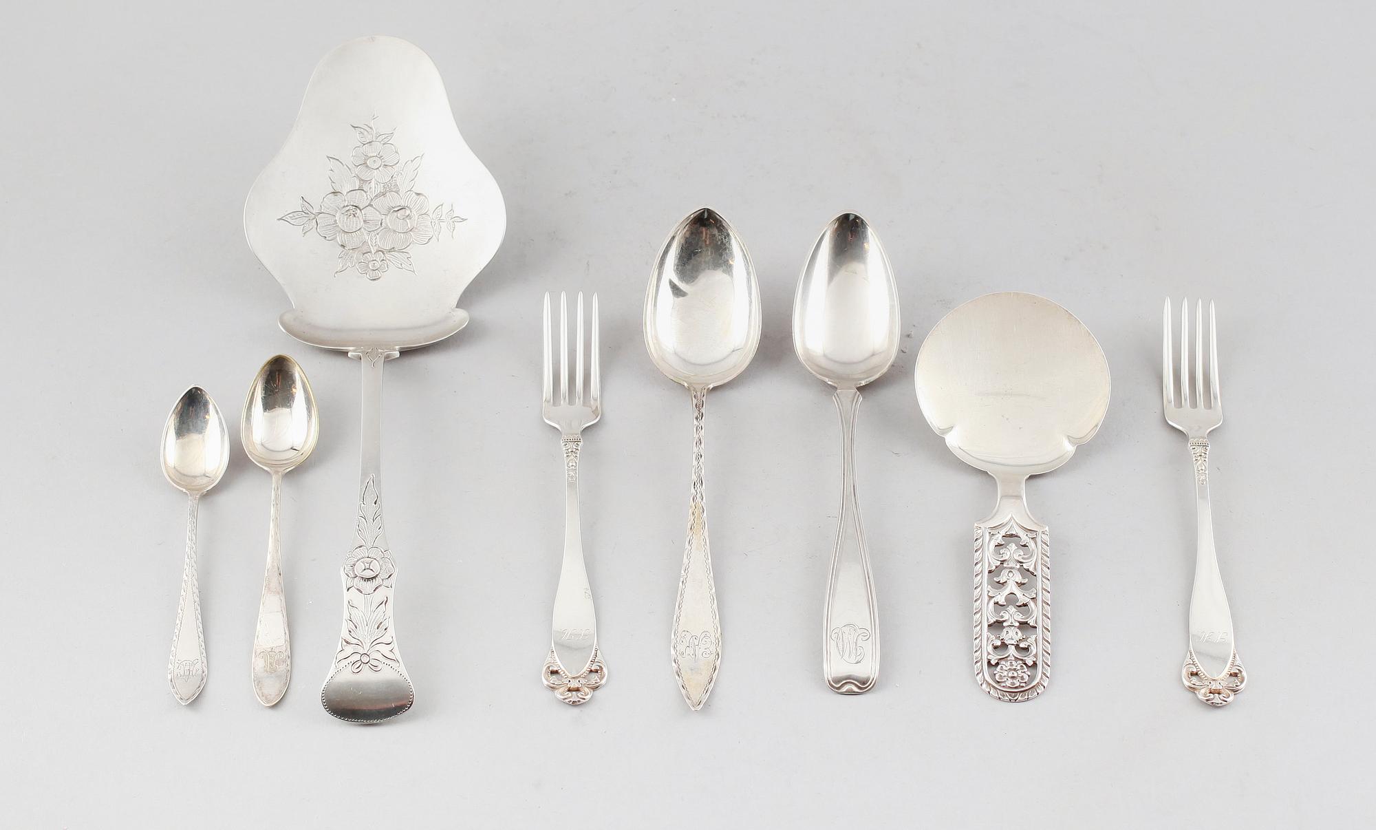 BESTICK, 29 delar, silver, Norge, olika modeller, 1900-tal. Total vikt ca 795 gram.