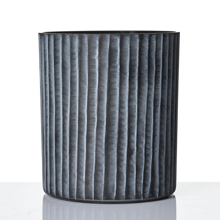 Ingegerd Råman, "Caracalla", a glass vase, Orrefors 2004, limited edition 14-200.