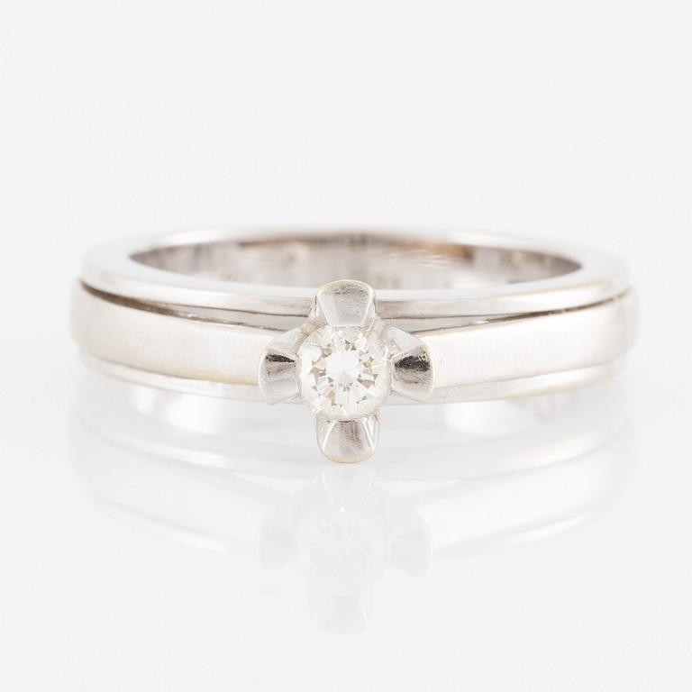 Ring in 18K white gold set with a brilliant-cut diamond, approximately 0.21 ct.