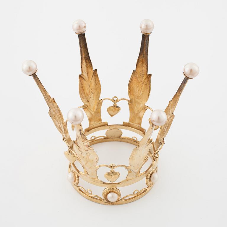 A bridal crown set with cultured pearls by Alton, Falköping, 1948.