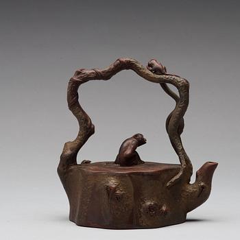 A yixing teapot with cover, China, presumably early 20th Century.