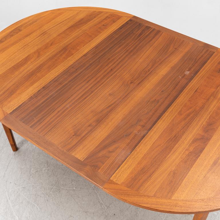 A dining table and four chairs, second half of the 20th century.