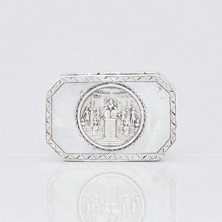 Johann Gottfried Möring, dosa silver, Reval 1790-1818.